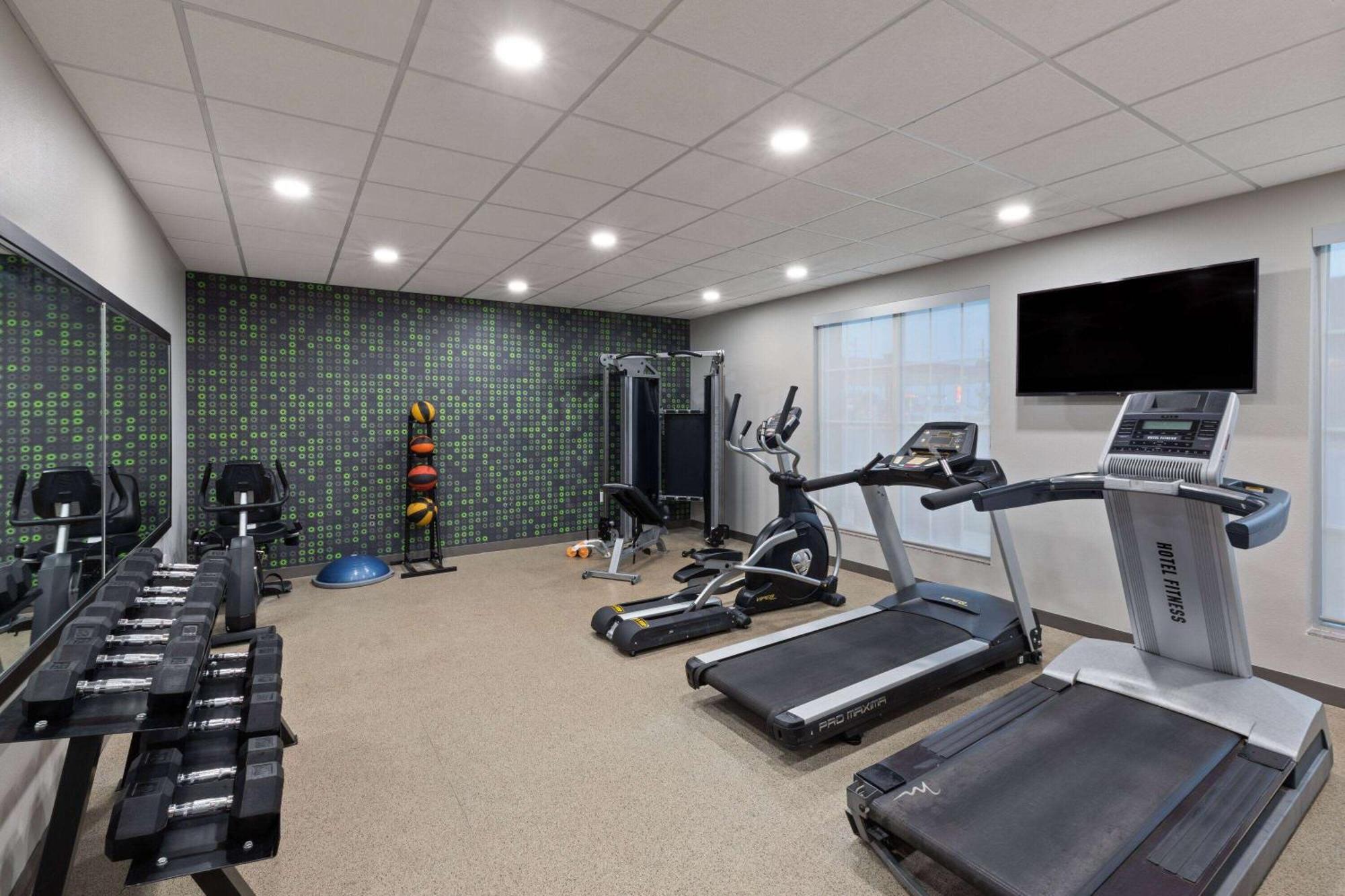 La Quinta By Wyndham แมคอเลสเตอร์ ภายนอก รูปภาพ